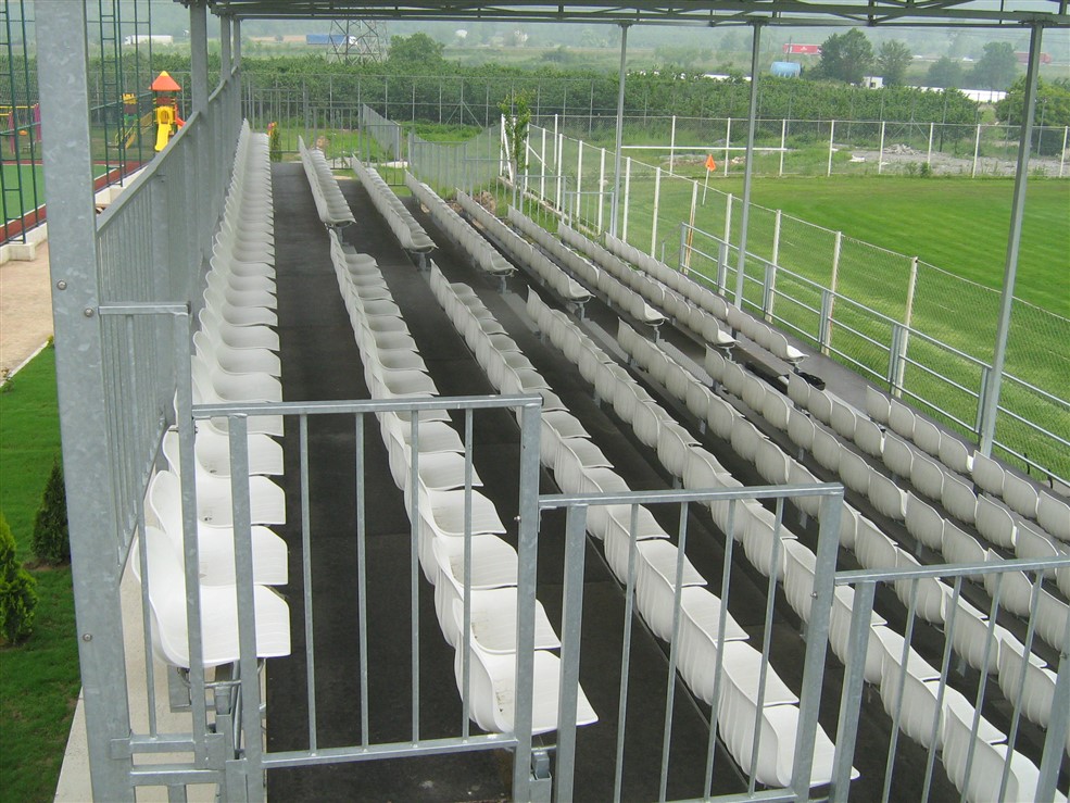 Bolu Kaynaşlı Çatılı Portatif Tribün