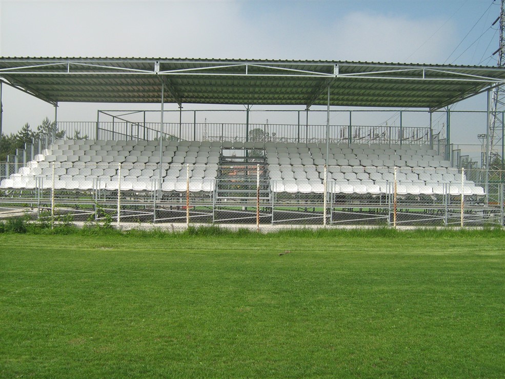 Bolu Kaynaşlı Çatılı Portatif Tribün