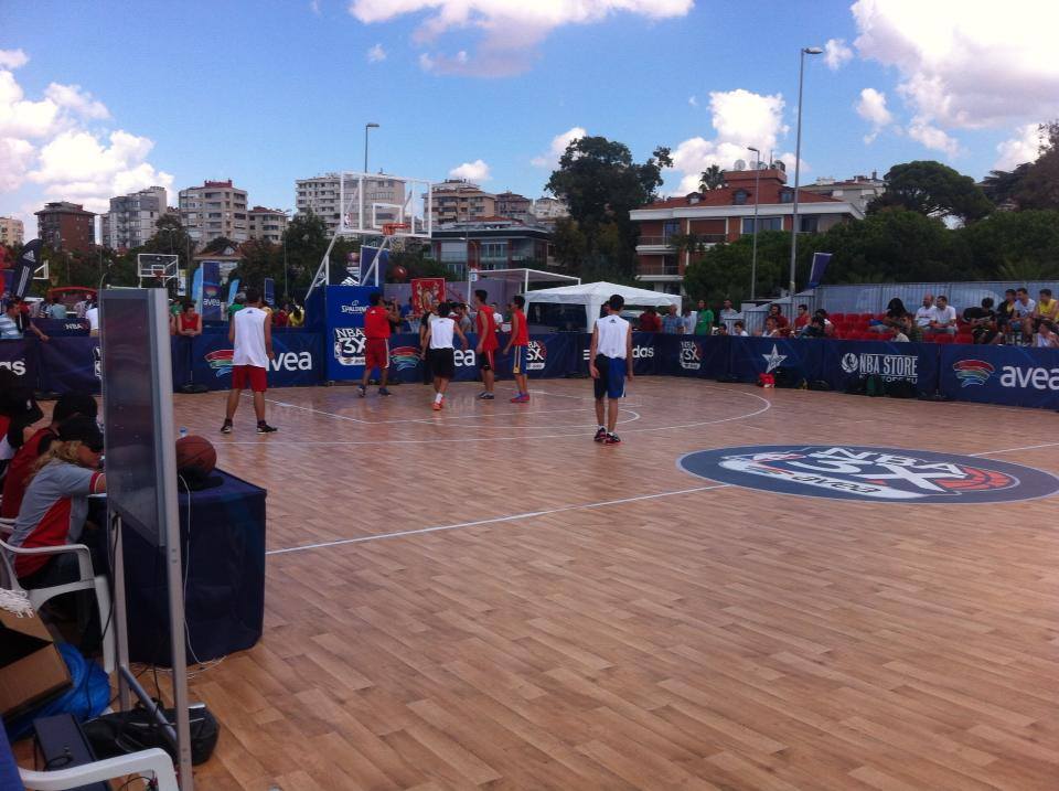 Sokak Basketbolu Portatif Tribün